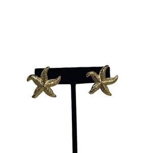 Vintage Gold Tone 3D Starfish Pierced Earrings (5403)